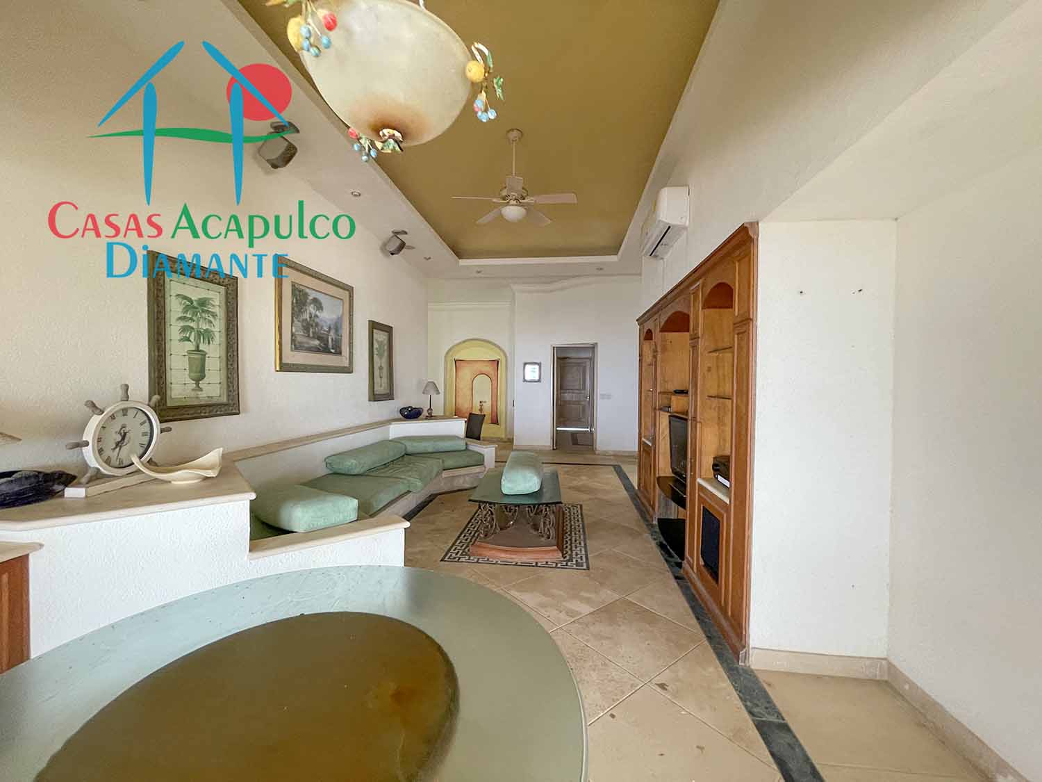 Tres Vidas Villa Universal - Sala de televisión 5